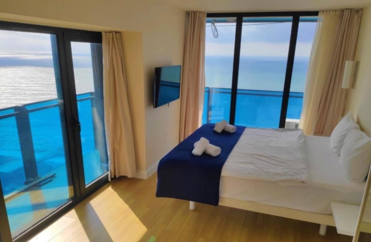 Panorama Black Sea View & Aparthotel Batumi Exterior photo